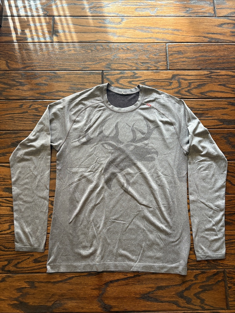 lululemon athletica Men's Long-Sleeve Performance Tee - Gray